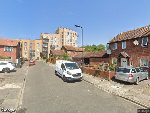 Flat Concord Close in Greater London