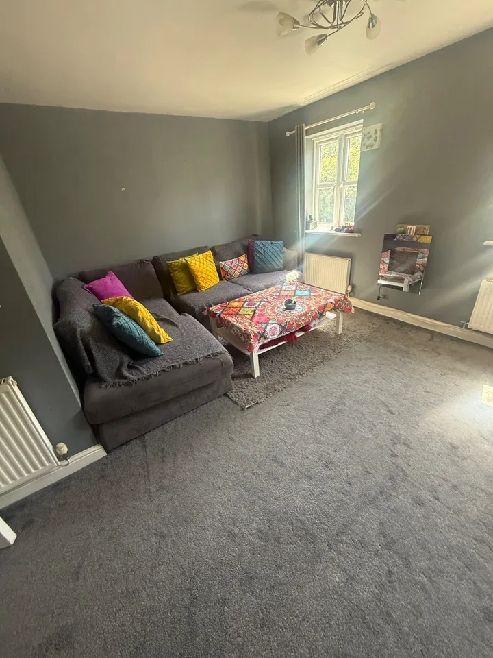 House Goldby Drive in Sandwell