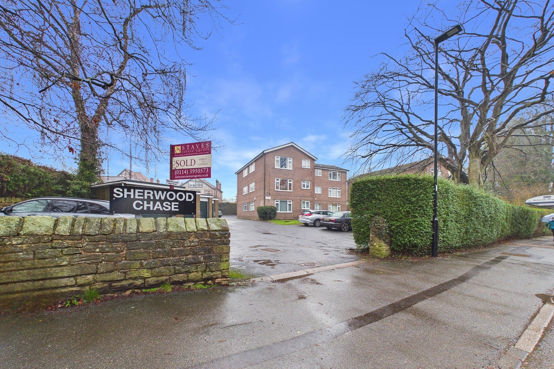 Flat Sherwood Chase in Sheffield