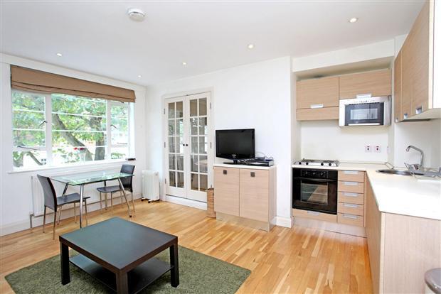 Flat Sloane Avenue in Greater London