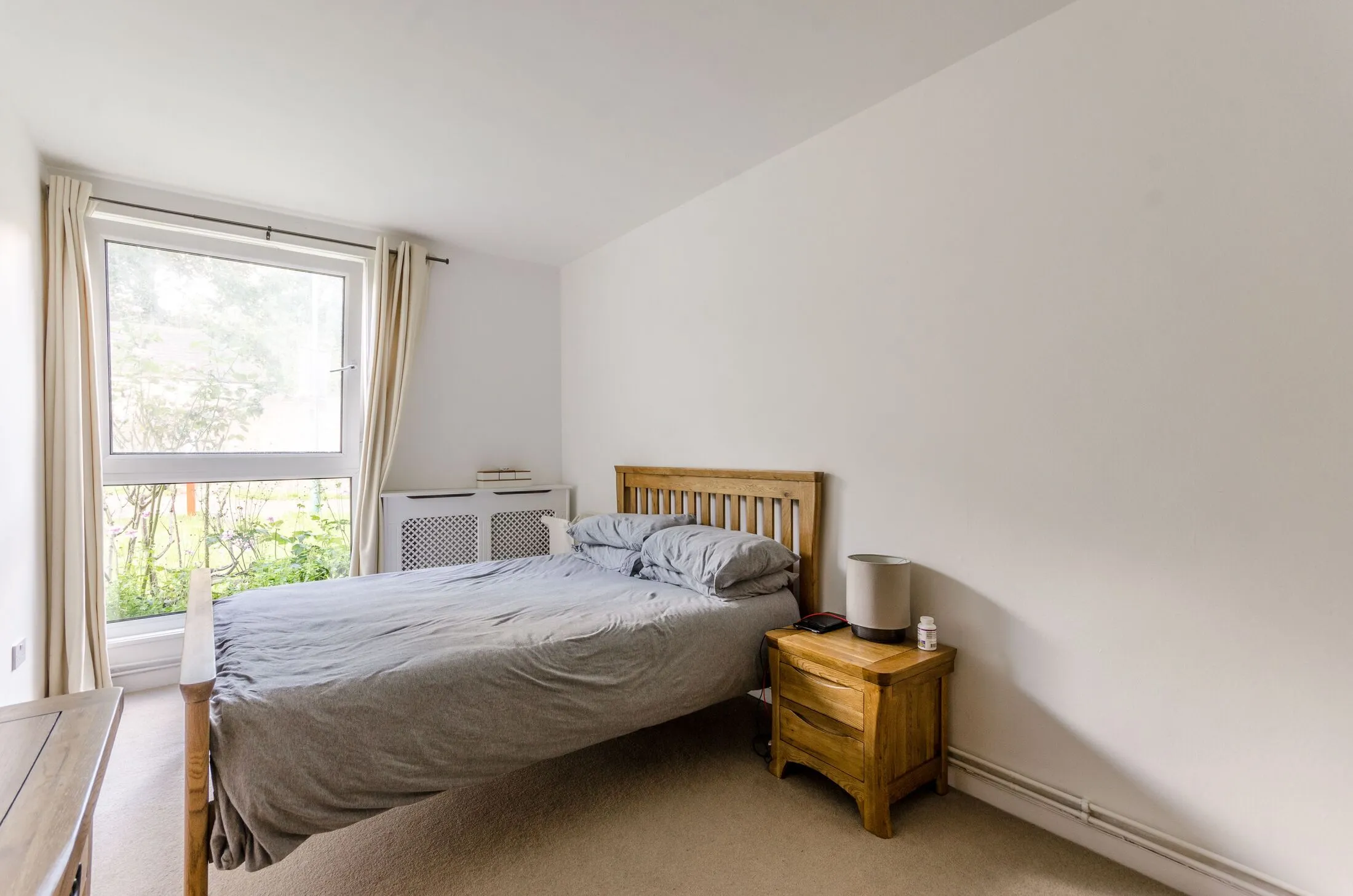 Flat Morea Mews in Greater London