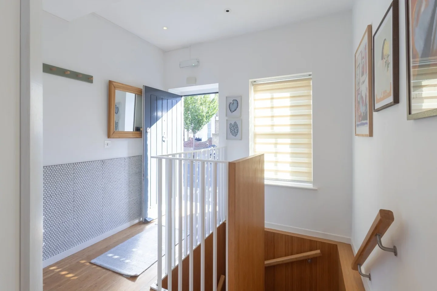 Room Mirabel Road in Greater London