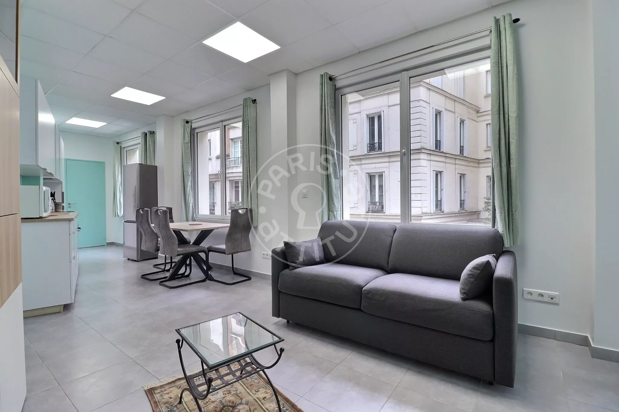 Flat Rue de la Sablière in Paris