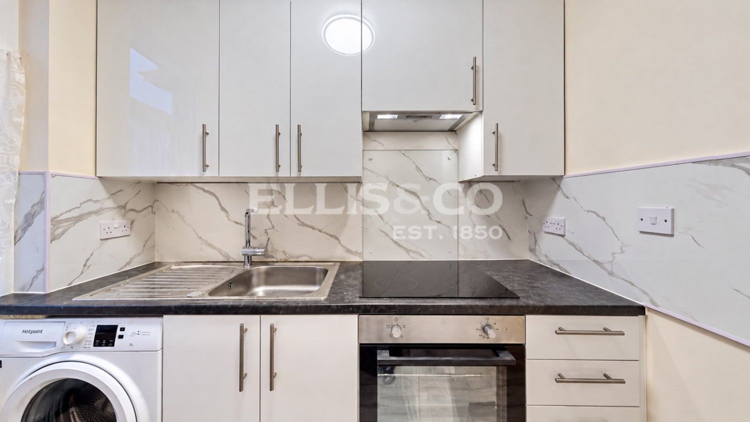 Flat Yewfield Road in Greater London