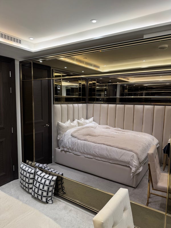 Room Warwick Lane in Greater London