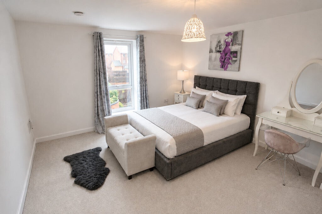Flat Foleshill Road in Coventry