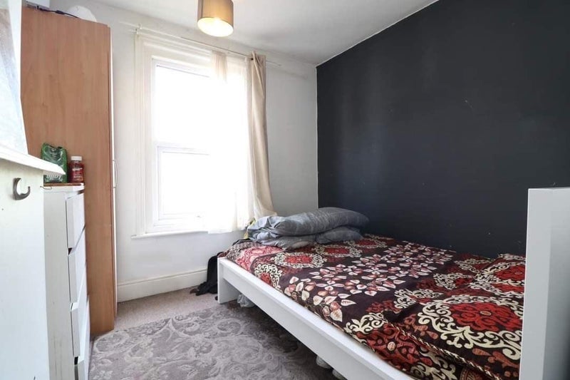 Room Portswood Road in Southampton