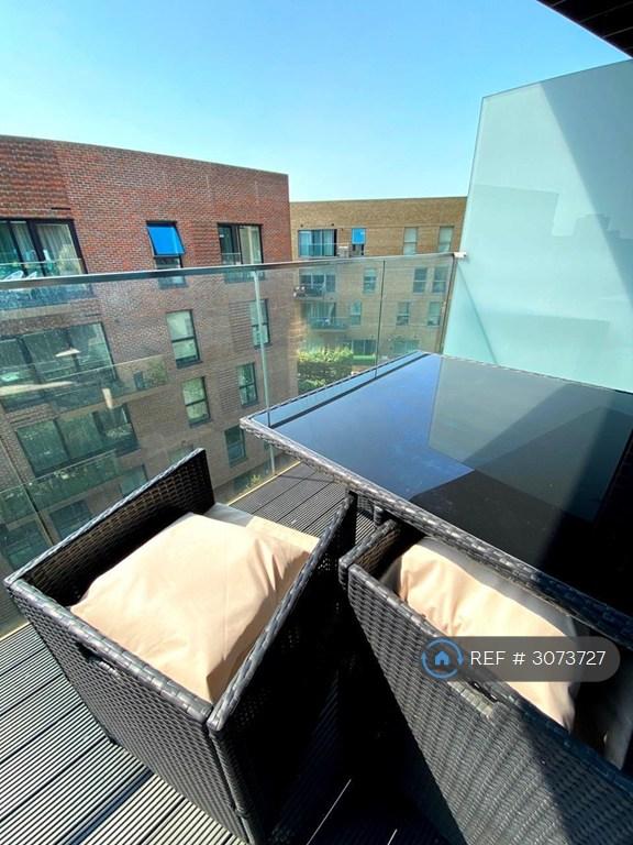 Flat Elba Place in Greater London