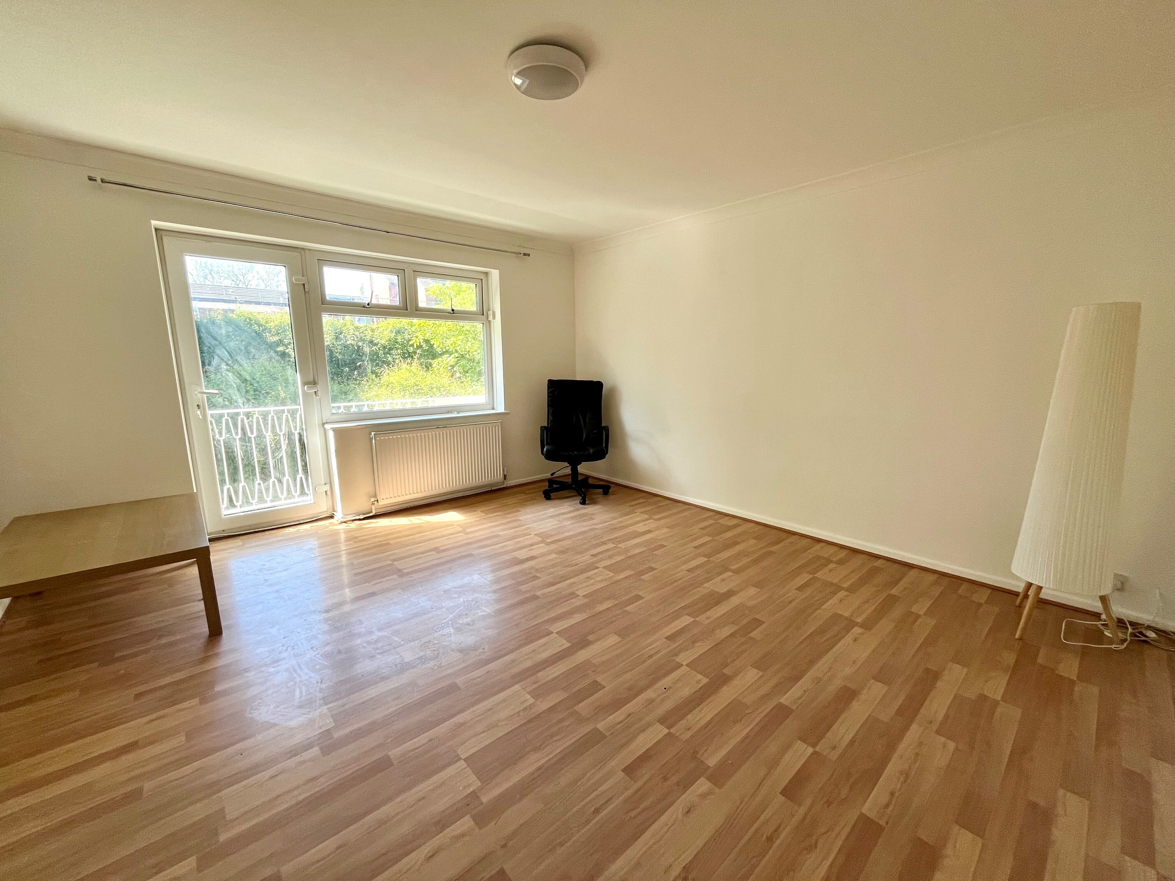 Flat Palatine Road in Manchester