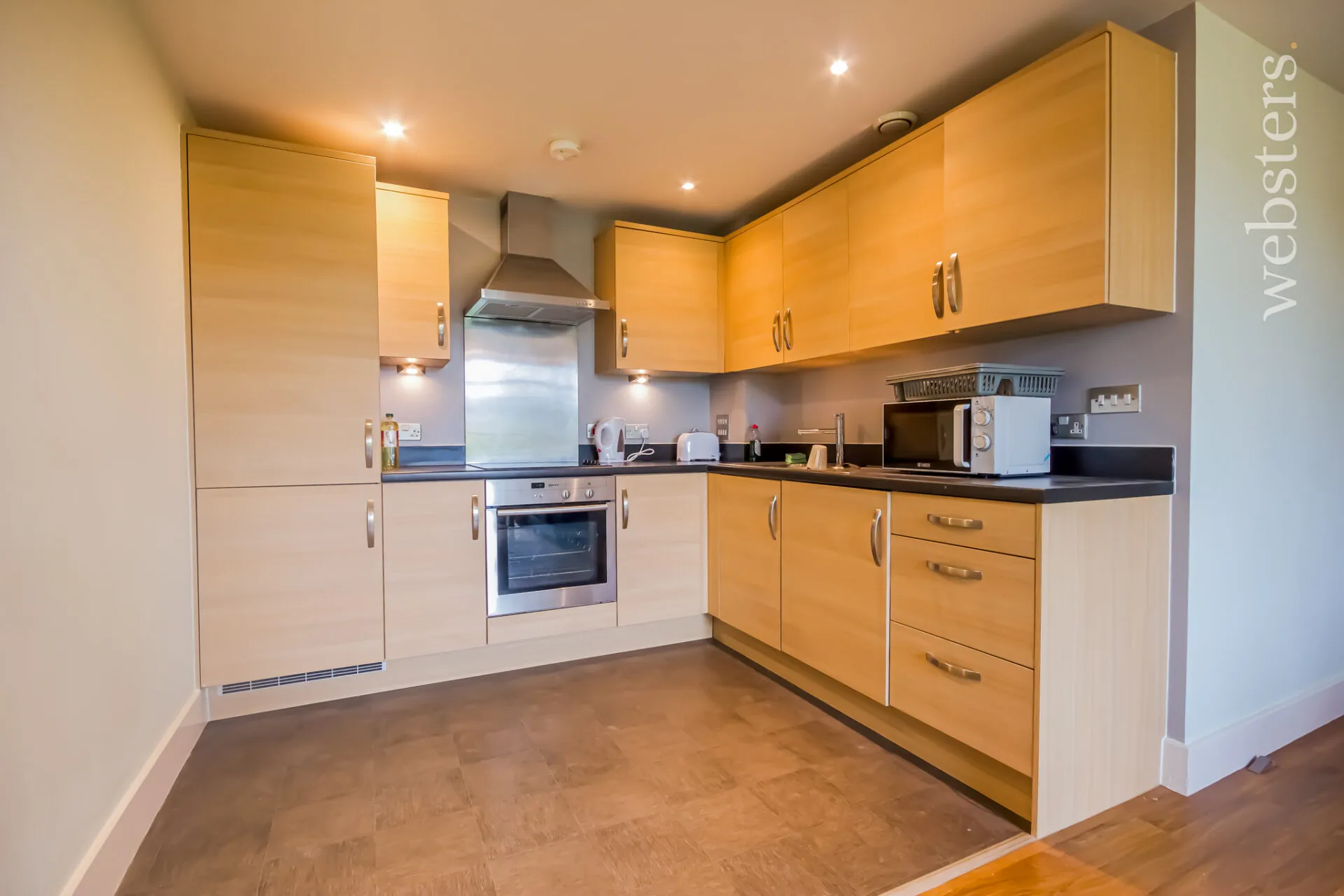 Flat Thomas Wyatt Close in Norwich