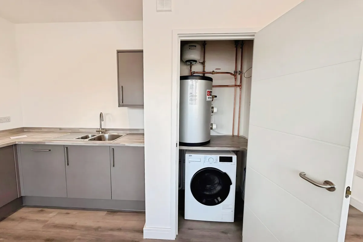Flat Oundle Road in Peterborough