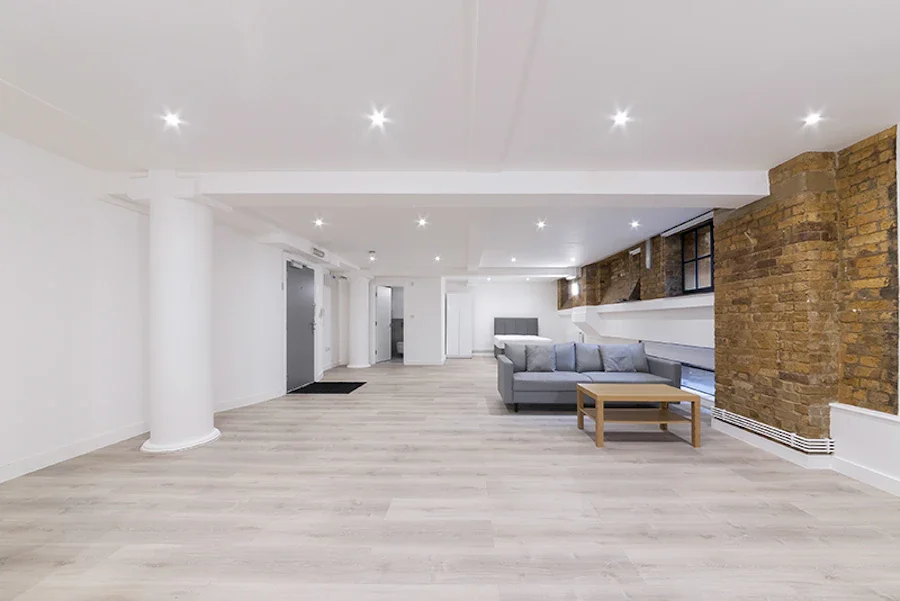 Flat Tyssen Street in London