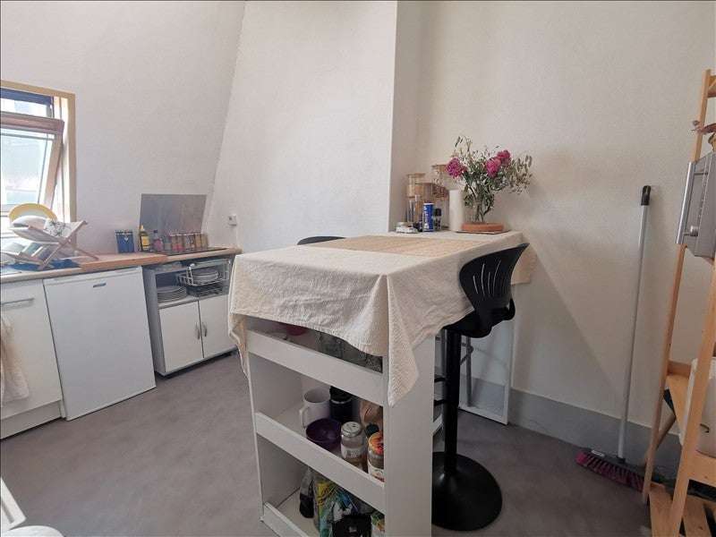Flat Rue Pierre Semard in Paris