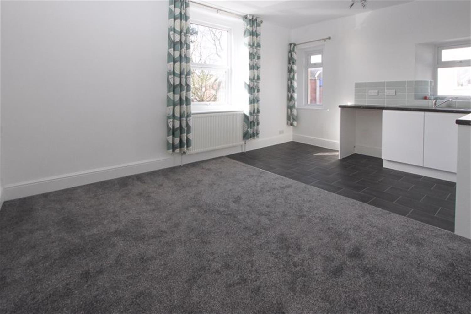 Flat Melbourne Terrace in Clevedon