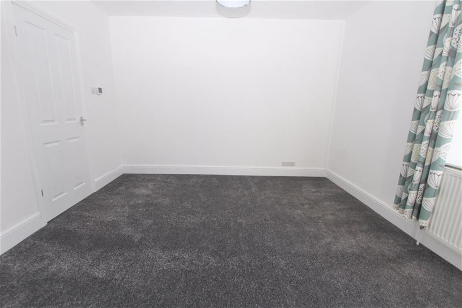 Flat Melbourne Terrace in Clevedon