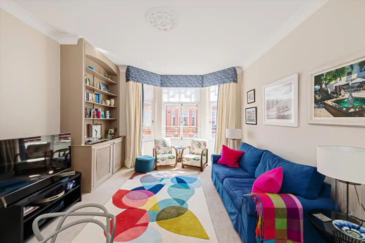 Flat Montagu Mansions in City of Westminster