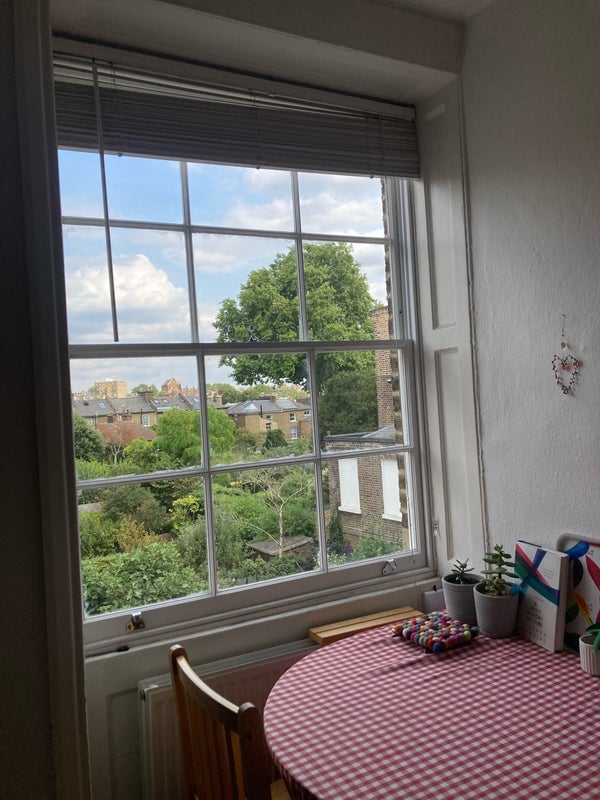 Room Grove Terrace in Greater London