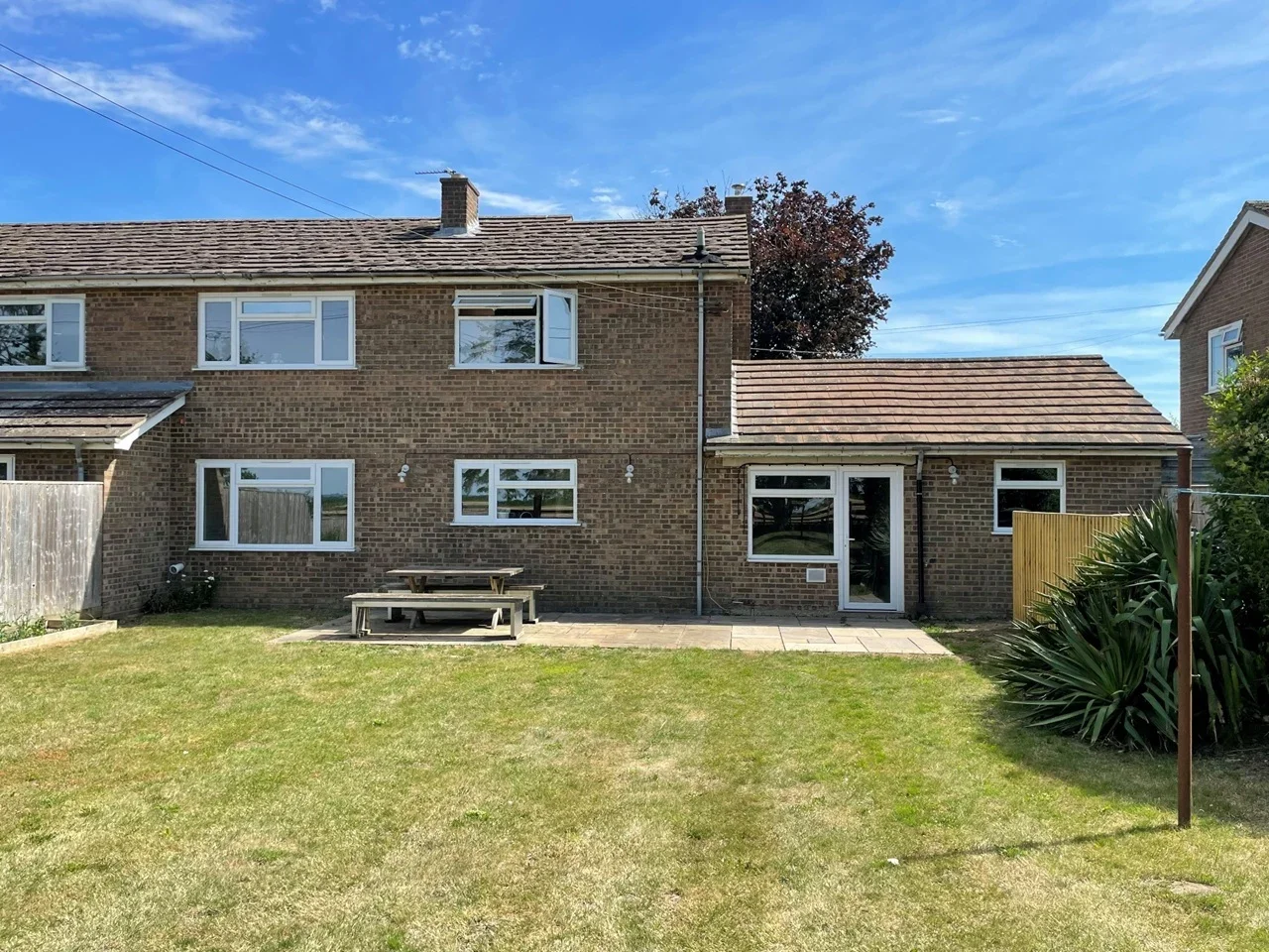 House Rofford Lane in Little Milton