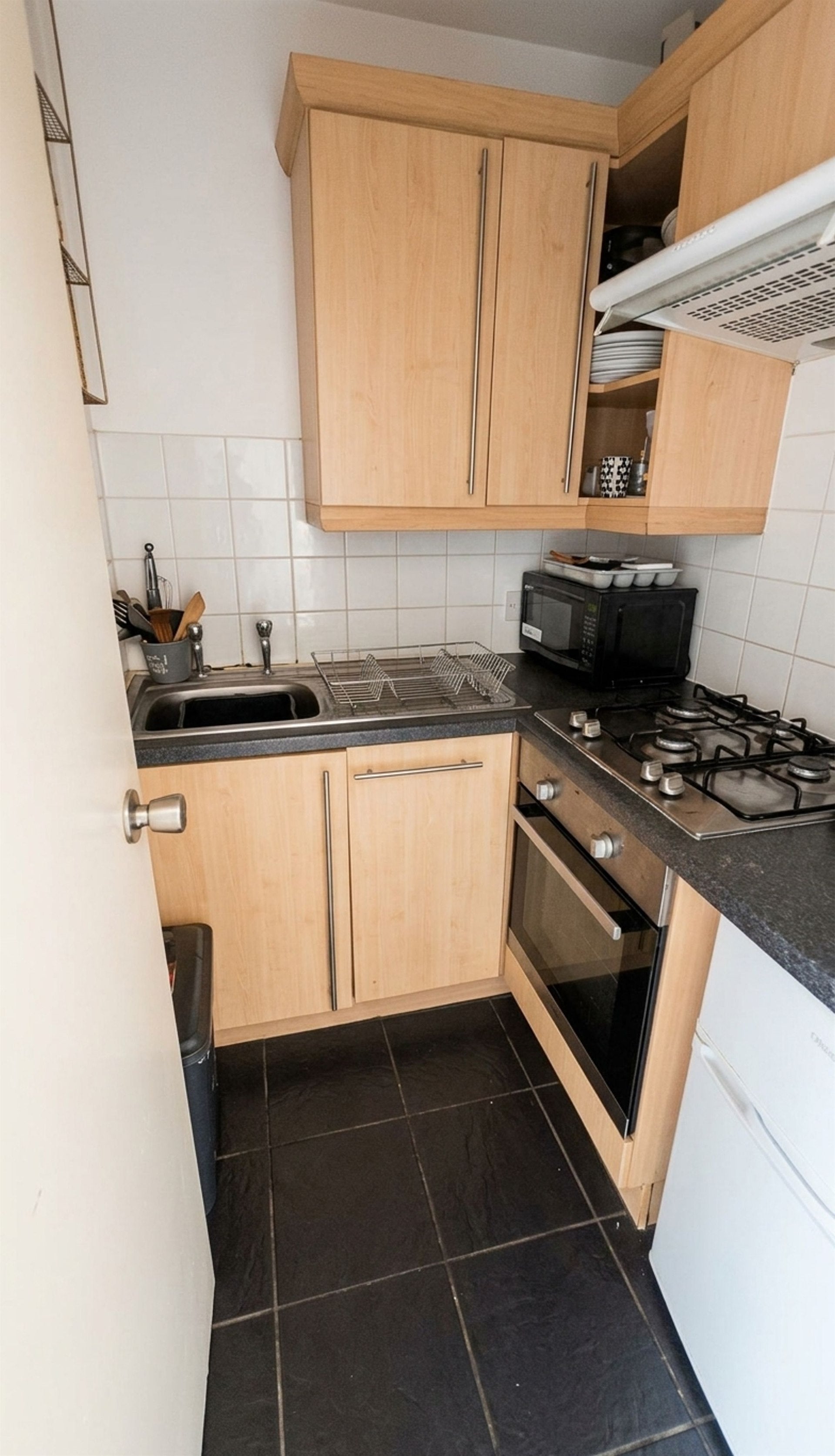 Flat Maygood Street in Greater London