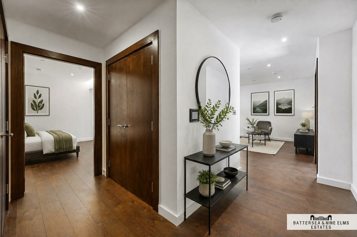 Flat Lanchester Way in Greater London