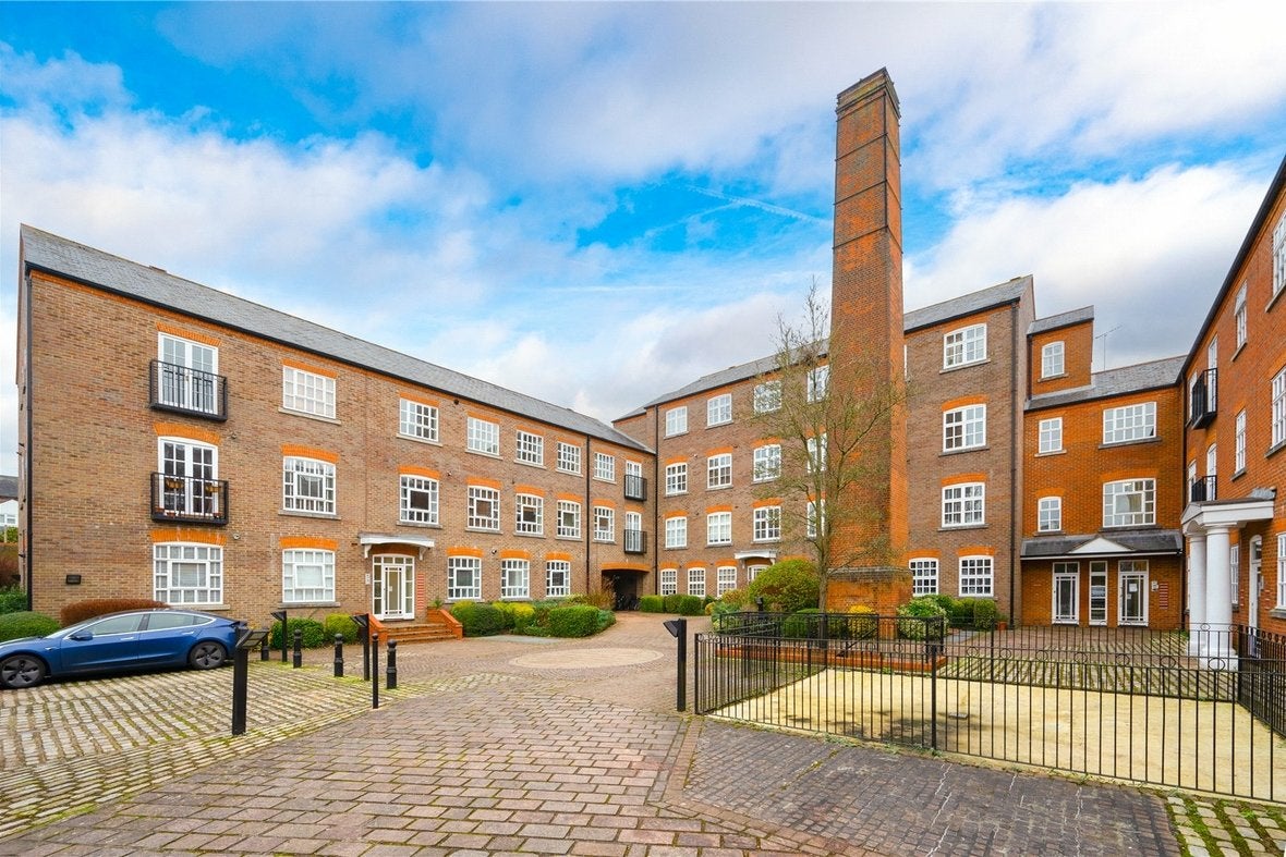 Flat Victoria Street in St Albans