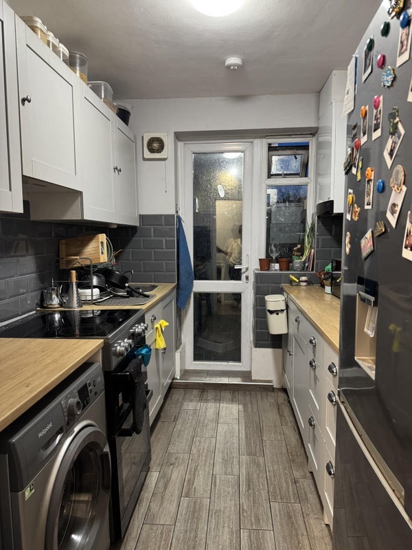 Room Beckway Street in Greater London