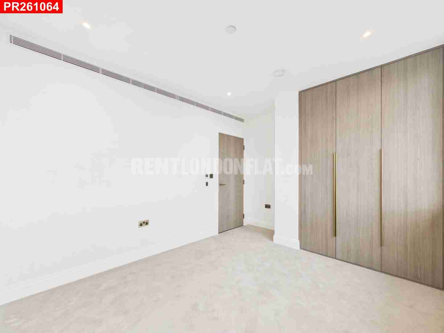 Flat Berry Hill in Taplow