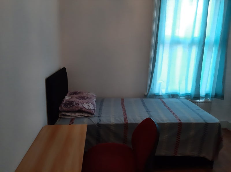 Room Winchester Road in Greater London