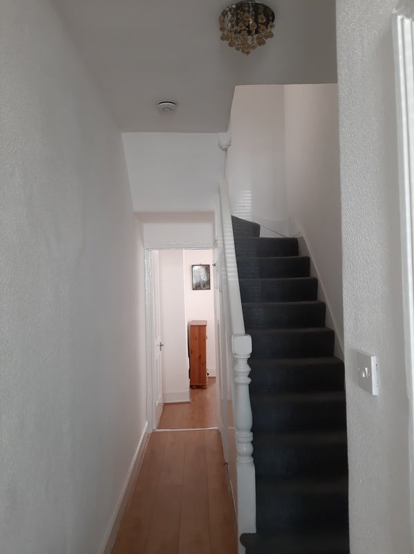 Room Winchester Road in Greater London