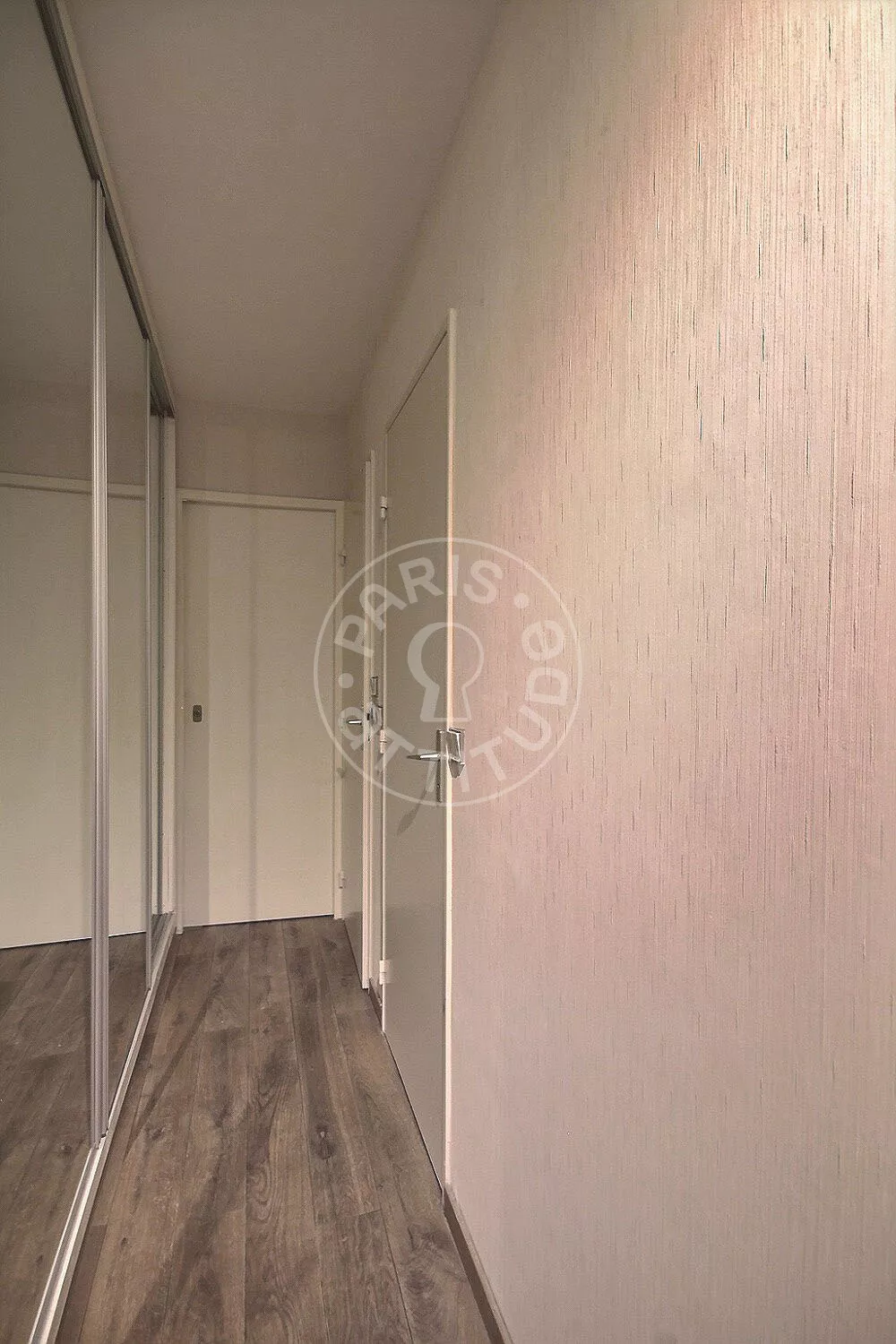 Appartement Allée des Vergers à Paris
