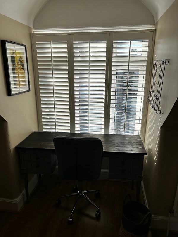 Room Tirlemont Road in Greater London