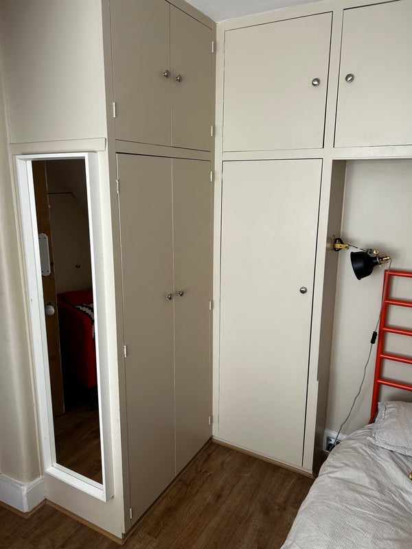 Room Tirlemont Road in Greater London