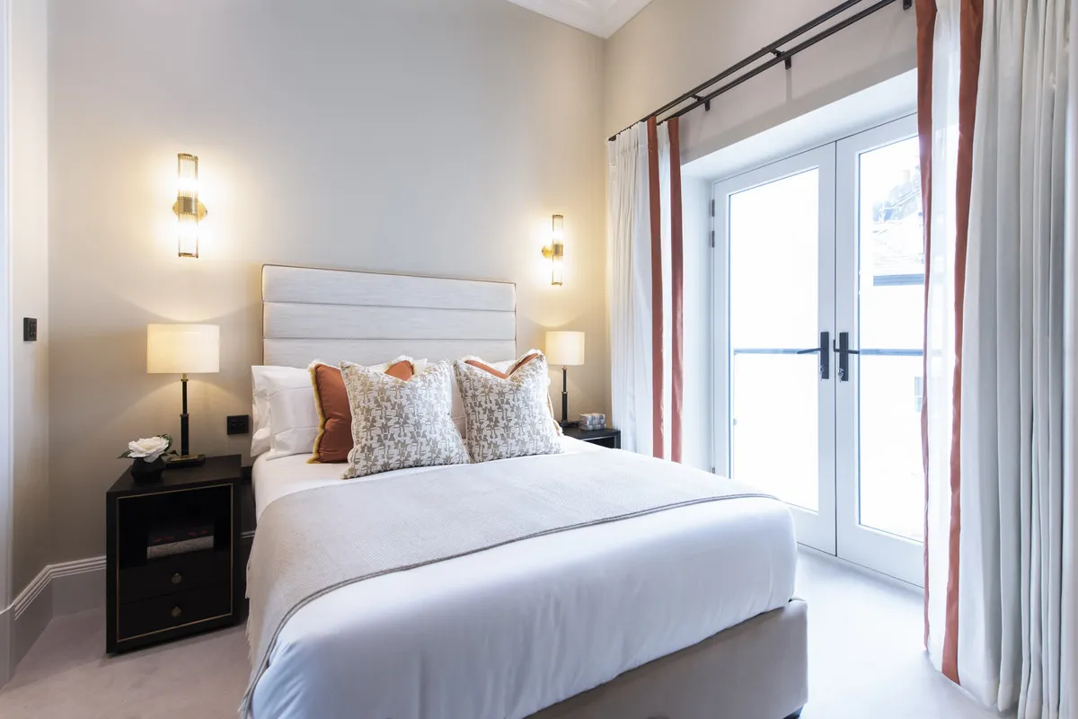 Flat Prince of Wales Terrace in Greater London