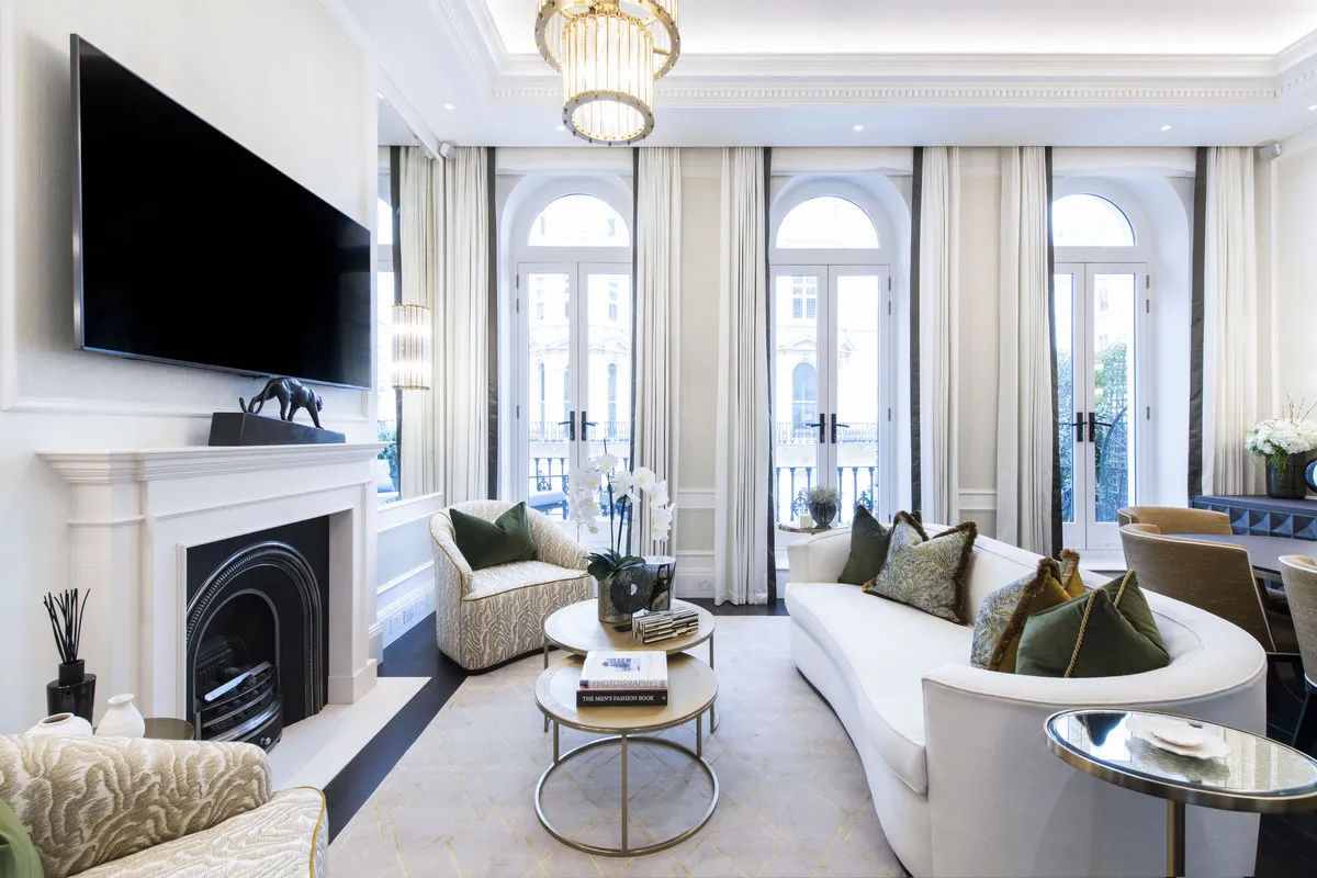 Flat Prince of Wales Terrace in Greater London