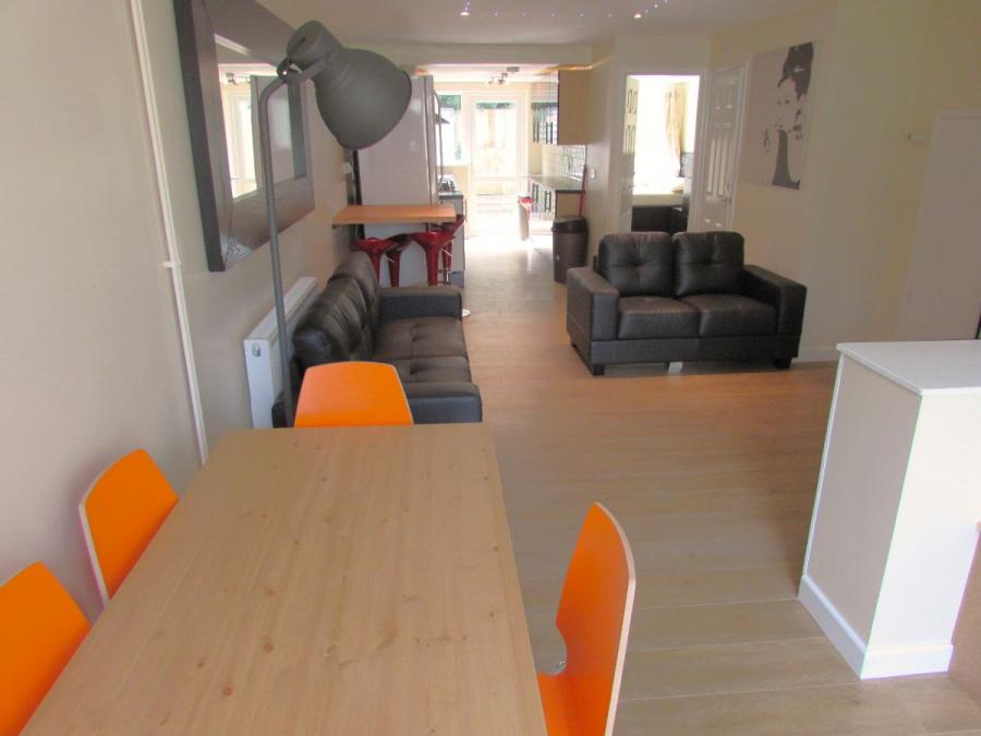 Room Somner Close in Canterbury