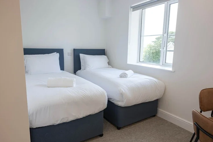 Flat St Lukes Road North in Torquay
