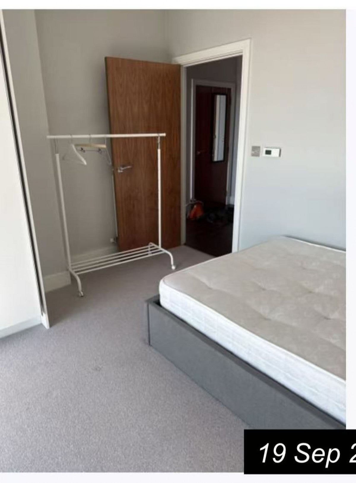 Flat Silvocea Way in Greater London