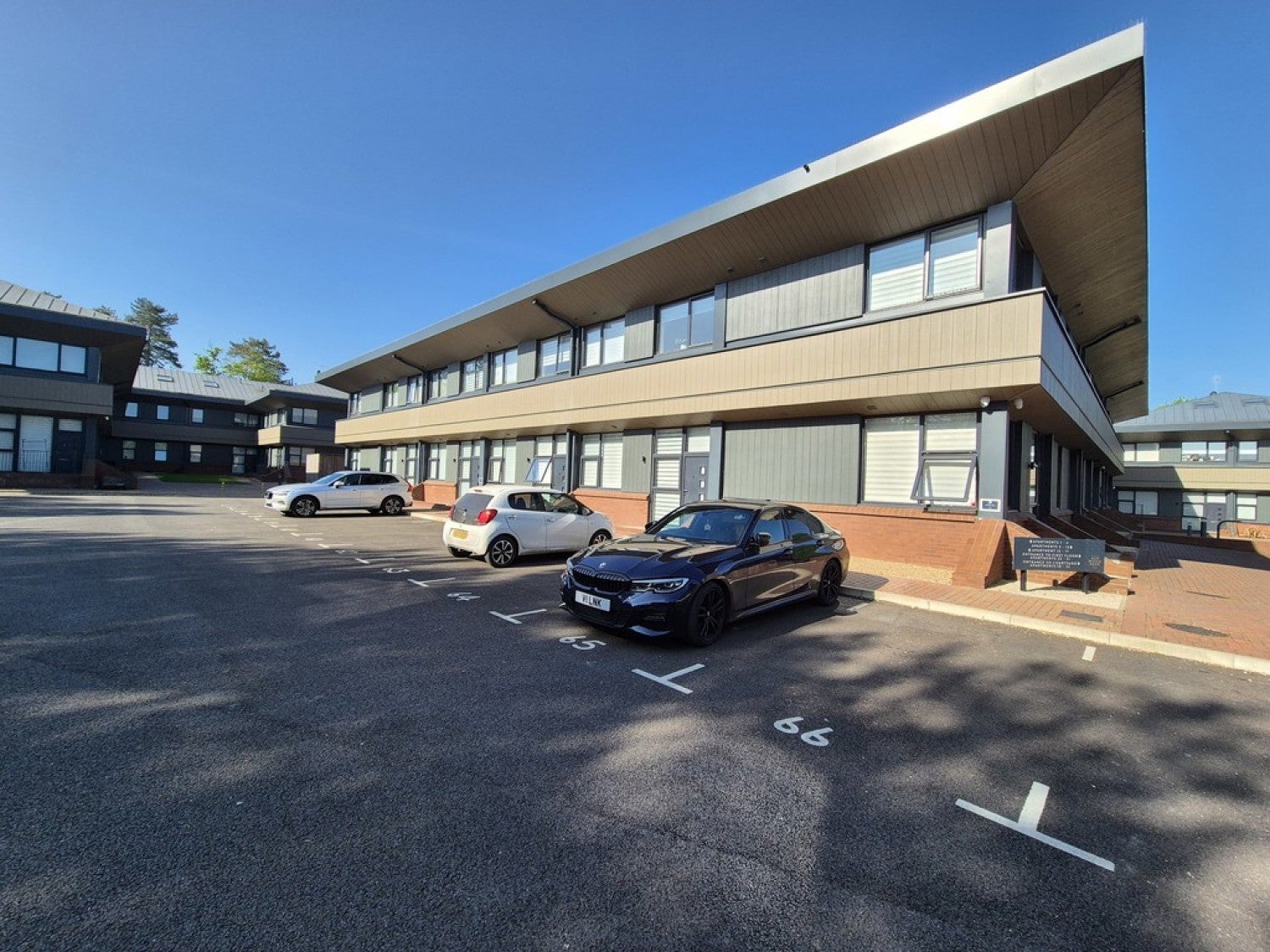 Flat Ashwood Way in Basingstoke and Deane