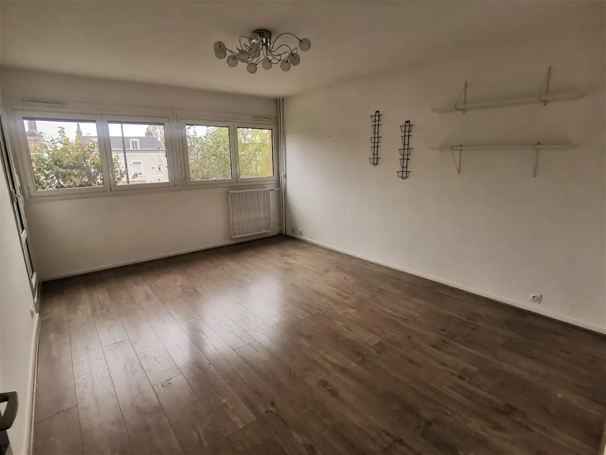 Appartement Rue Jean-Jacques Noirmant à Tours