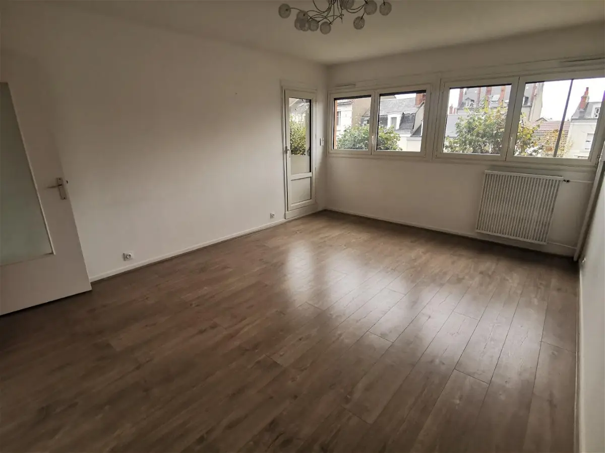 Appartement Rue Jean-Jacques Noirmant à Tours