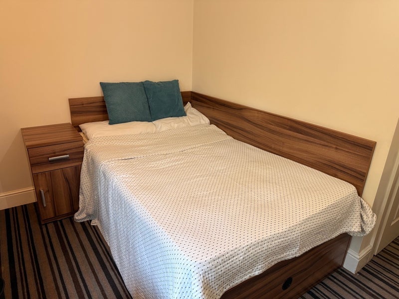 Room Old Warwick Road in Royal Leamington Spa