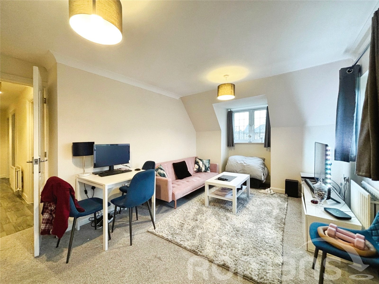 Flat Spode Close in Blunsdon St Andrew