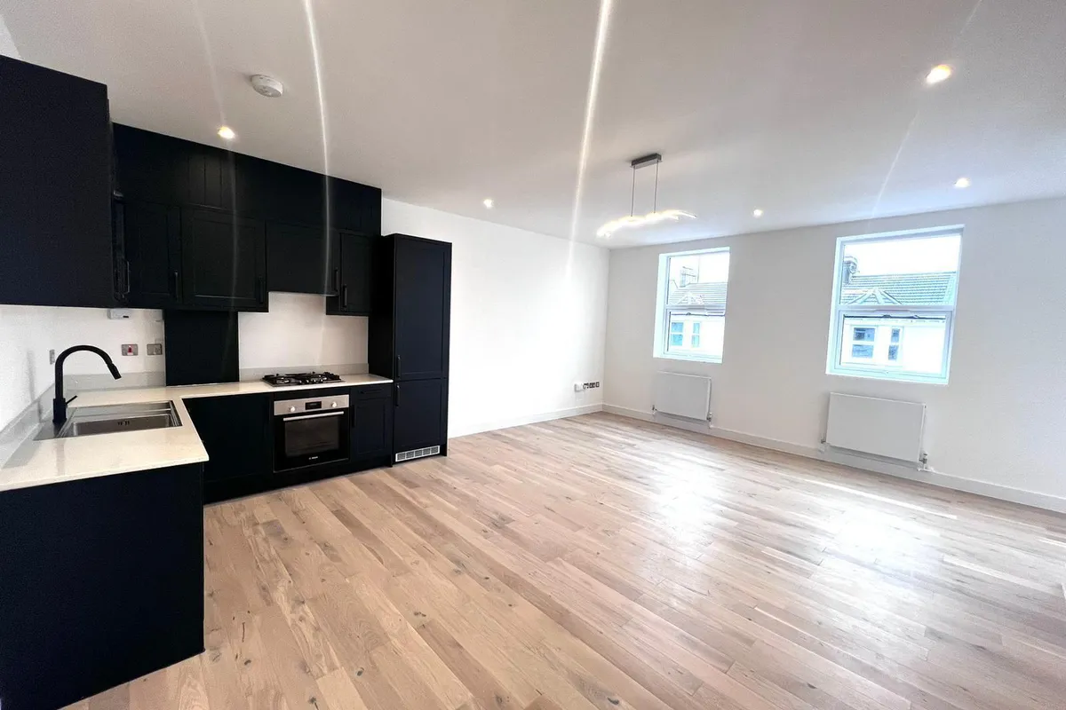 Flat Royal Parade in Eastbourne