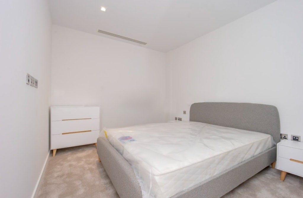 Flat Newcastle Place in City of Westminster