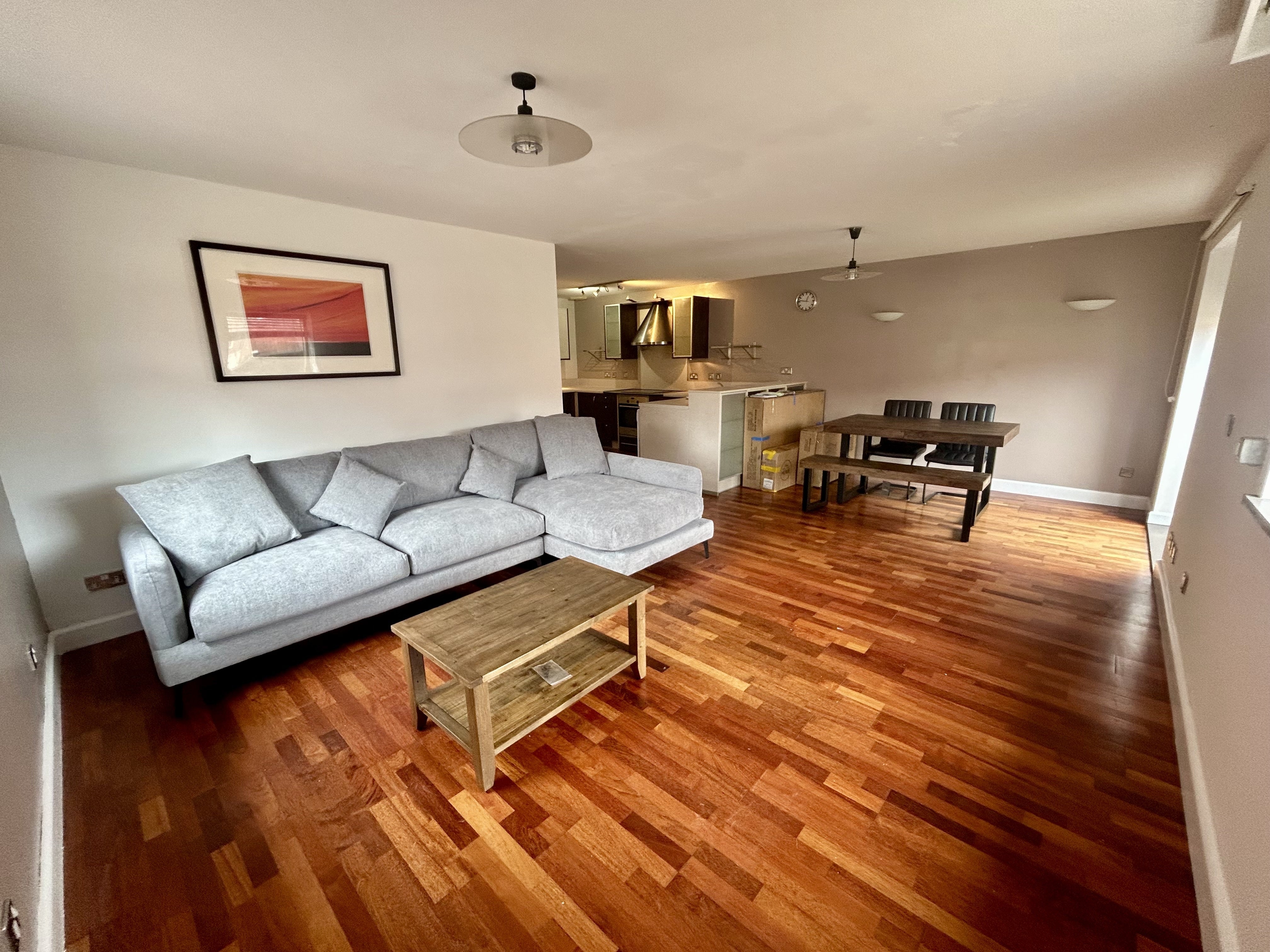 Flat Henke Court in Cardiff
