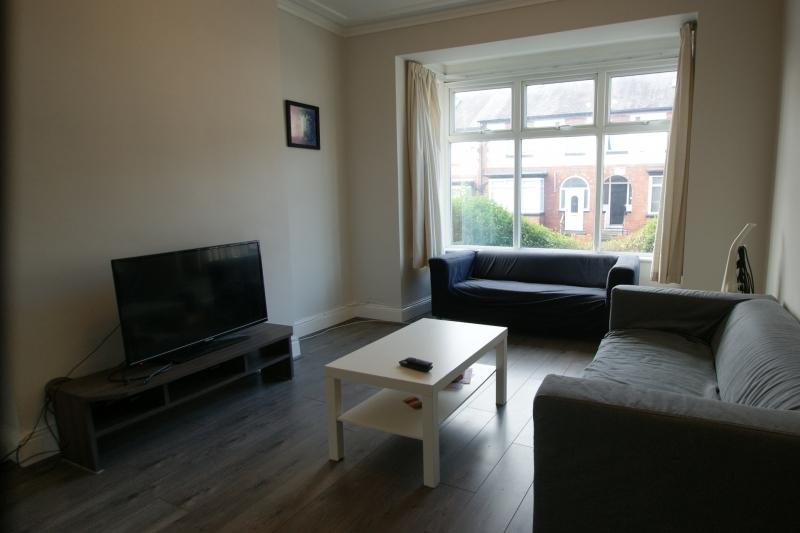 House Estcourt Avenue in Leeds