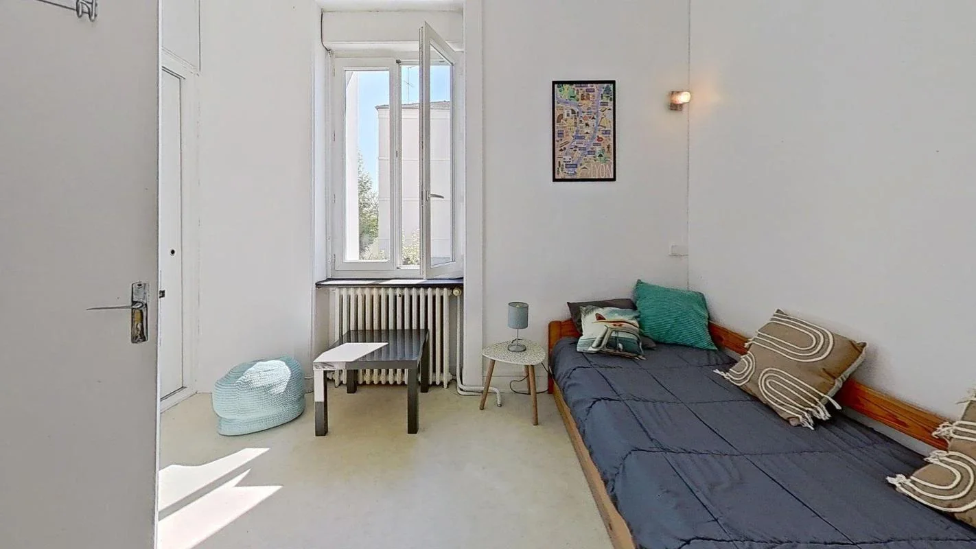 Room Rue des Alouettes in Lyon