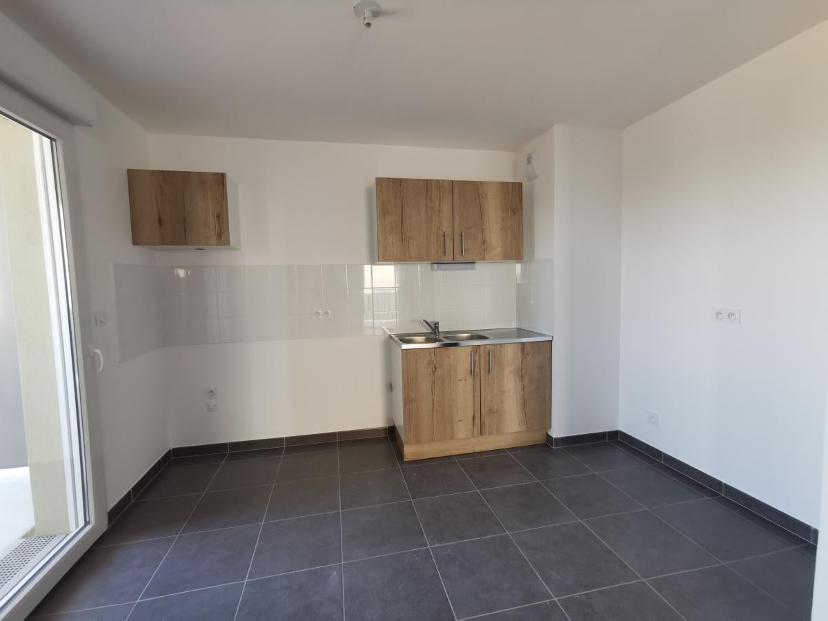 Appartement Rue des Frères Lumière à Rillieux-la-Pape