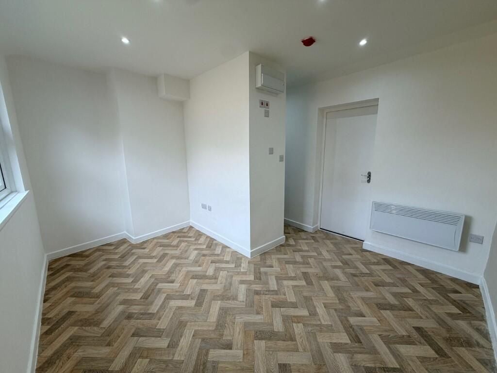 Flat Cheapside in Luton