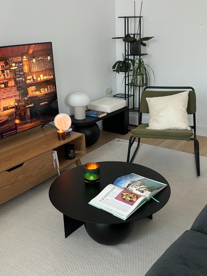 Flat Lillie Road in Greater London